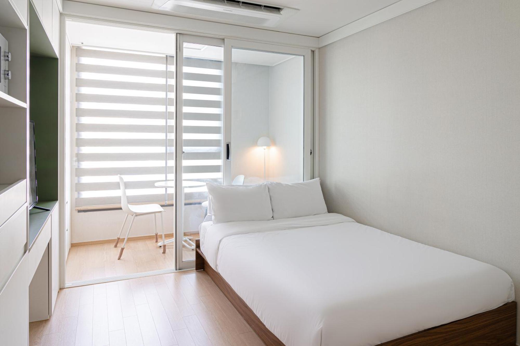Urbanstay Myeongdong Сеул Екстер'єр фото